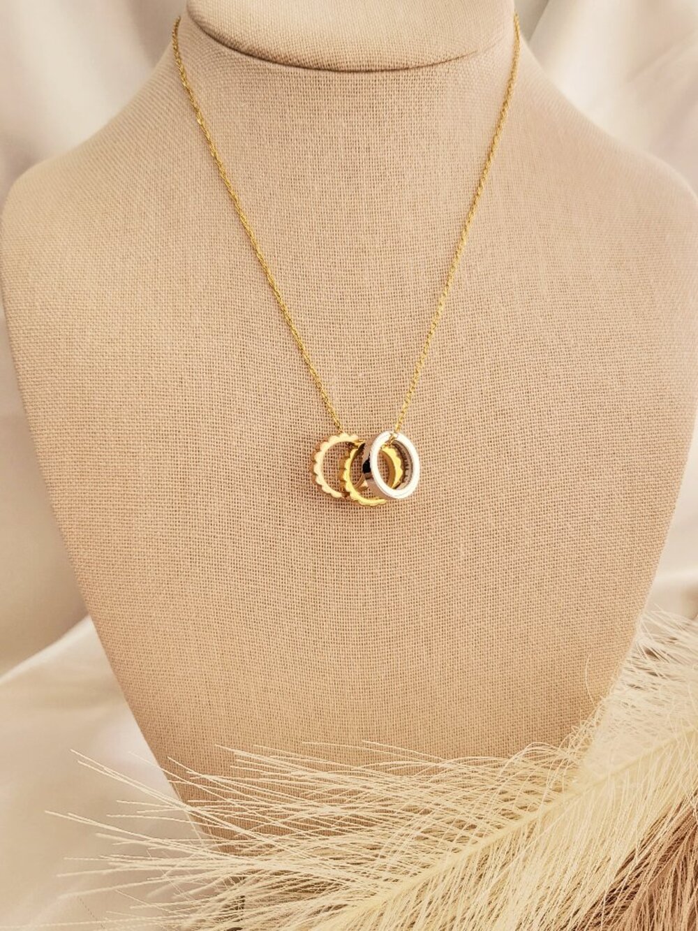 18K Gold Stainless Steel 3 Ring Necklace Rose Gold Silver Gold Tri-Tone